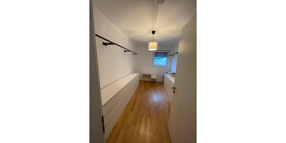 Einfamilienhaus Moers - 4.5 Zimmer, 97 m&sup2;, 1.680&euro; | Angebot:25991596