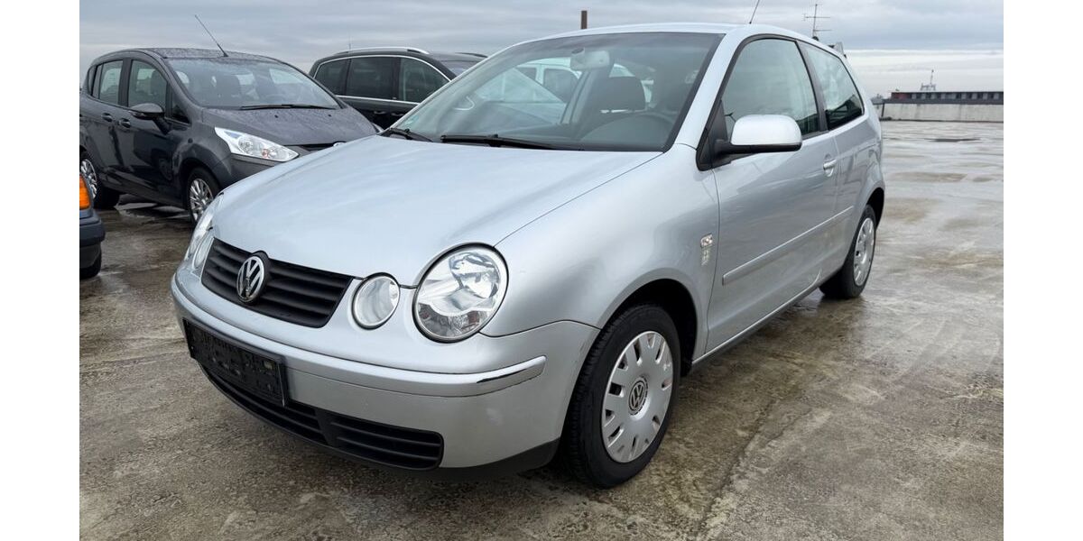 VW Polo 39.000 km 3.950 &euro; Neuss 41462