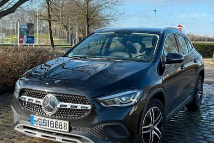 Mercedes-Benz GLA 200 48.700 km 26.900 &euro; Düsseldorf 40476