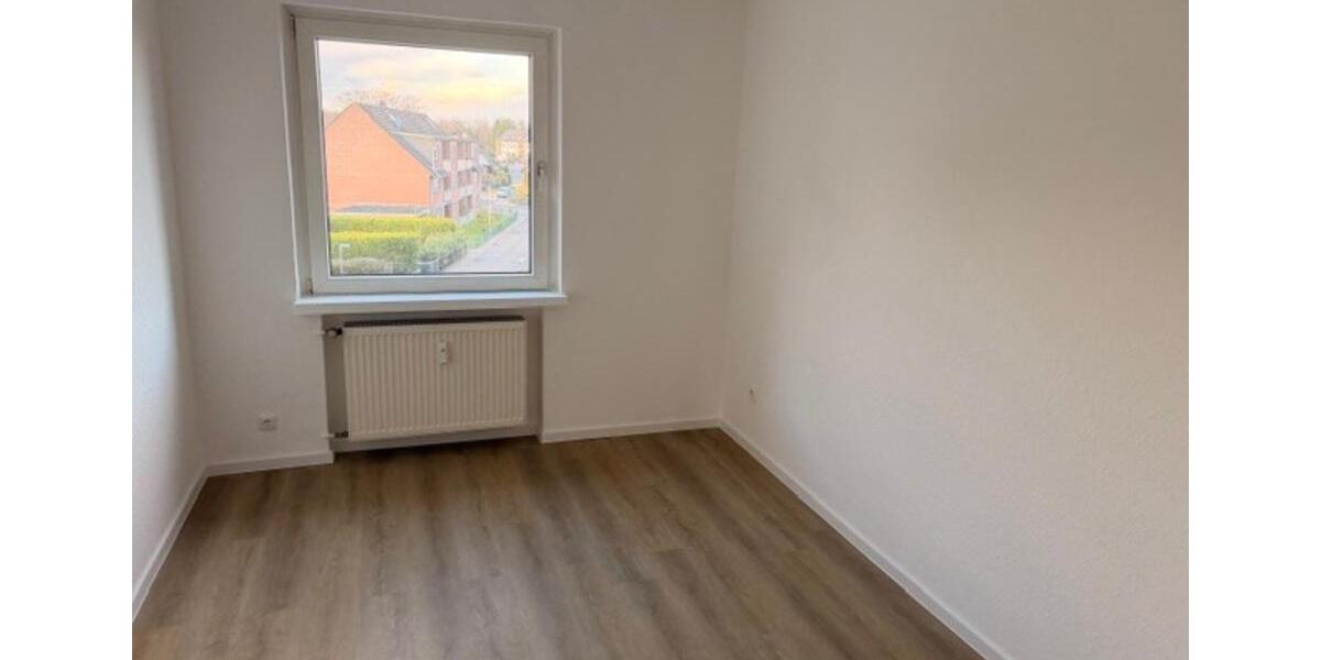 Etagenwohnung Duisburg Hochheide - 3 Zimmer, 79 m&sup2;, 850&euro; | Angebot:25305729