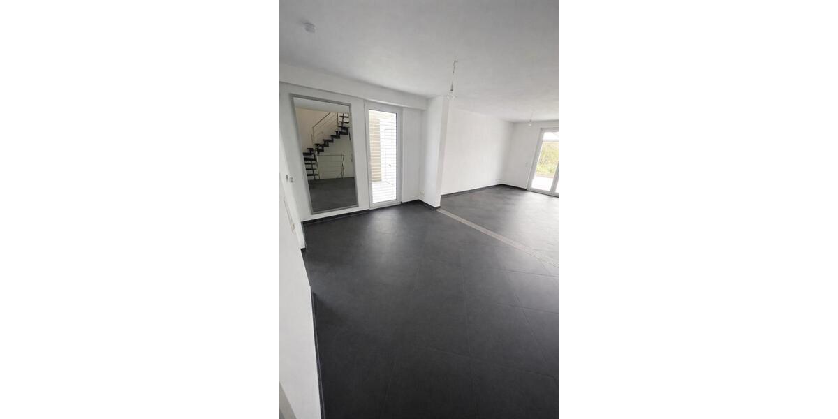 Doppelhaushälfte Mönchengladbach West - 4 Zimmer, 120 m&sup2;, 720.000&euro; | Angebot:25254770