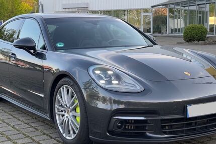 Porsche Panamera 62.000 km 63.900 &euro; Mülheim an der Ruhr 45478