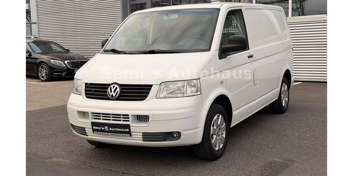 VW T5 Transporter 181.263 km 10.600 &euro; Mönchengladbach 41238
