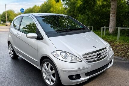Mercedes-Benz A 170 164.000 km 1.800 &euro; Willich 47877
