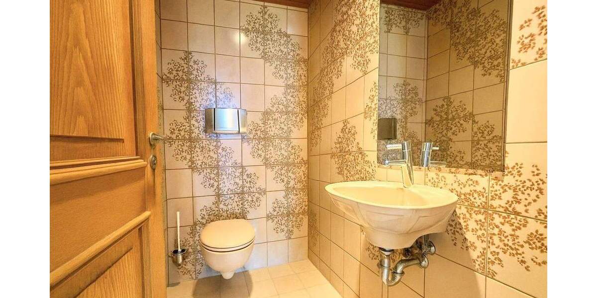 Etagenwohnung Düsseldorf / Himmelgeist Himmelgeist - 5 Zimmer, 190 m&sup2;, 820.000&euro; | Angebot:25689217