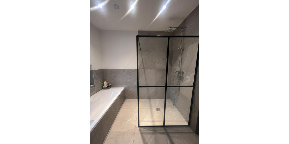 Etagenwohnung Kamp-Lintfort Lintfort - 3 Zimmer, 70 m&sup2;, 1.300&euro; | Angebot:25088416