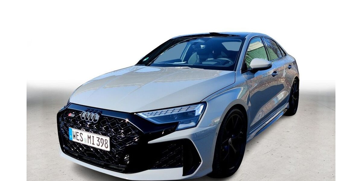 Audi RS3 4.000 km 78.980 &euro; Moers 47441