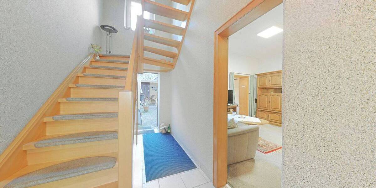 Reihenmittelhaus Mönchengladbach Odenkirchen - 7 Zimmer, 170 m&sup2;, 269.000&euro; | Angebot:25997747
