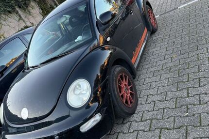 VW Beetle 122.457 km 1.500 &euro; Duisburg 47269