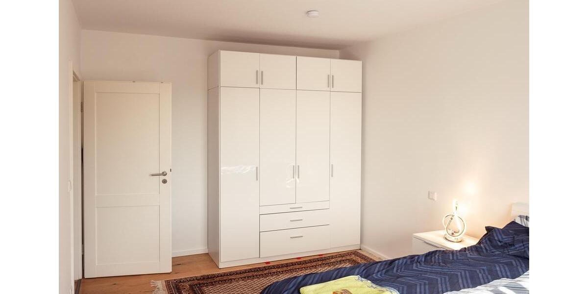 Etagenwohnung Düsseldorf Düsseltal - 2 Zimmer, 70 m&sup2;, 1.499&euro; | Angebot:26679382