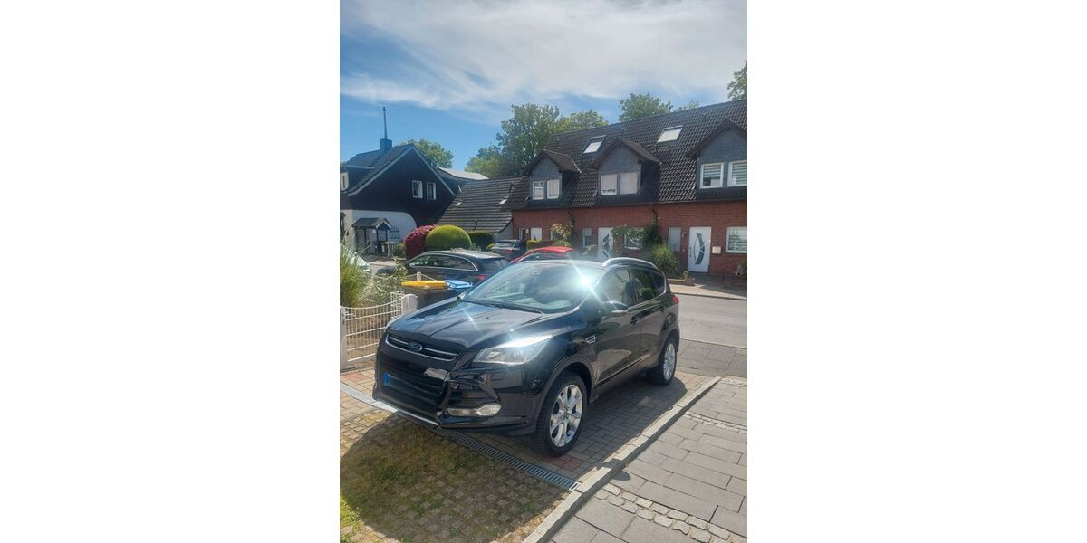 Ford Kuga 125.000 km 9.990 &euro; Krefeld 47798