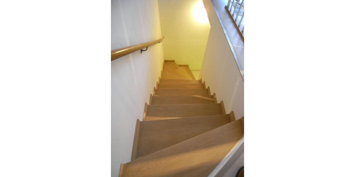 Doppelhaushälfte Kaarst - 6 Zimmer, 162 m&sup2;, 2.100&euro; | Angebot:25978039