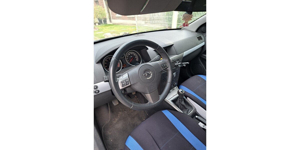 Opel Astra H GTC 185.000 km 1.900 &euro; Niederkrüchten 41372