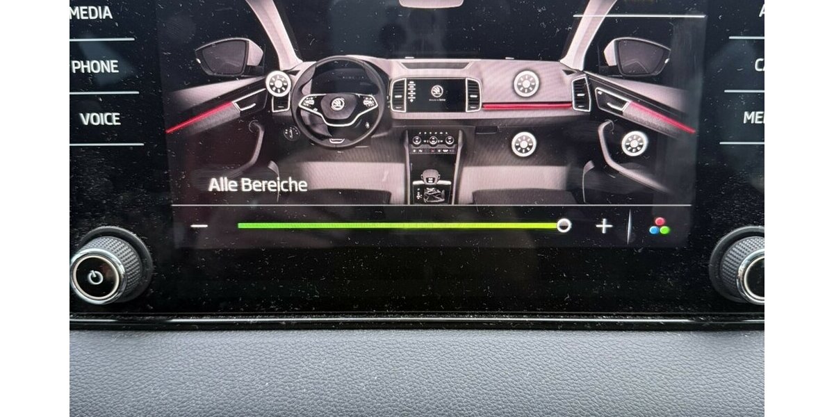 Skoda Karoq Clever/ Kamera / Virtual Cockpit / Keyless 36.000 km 25.400 &euro; Mönchengladbach 41066