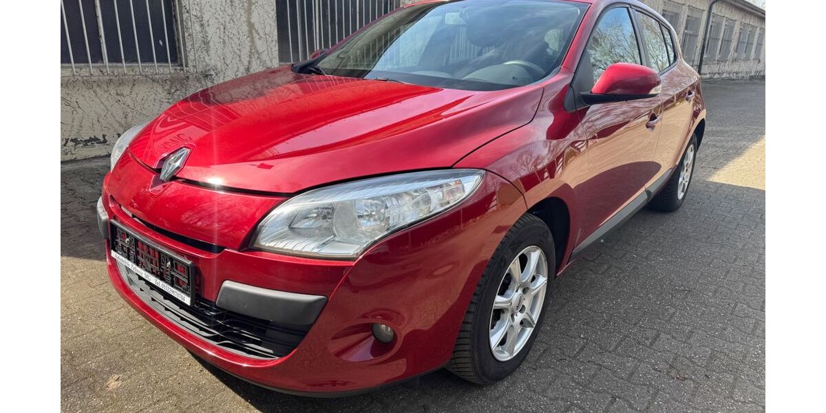 Renault Megane 180.000 km 2.950 &euro; Mönchengladbach 41069