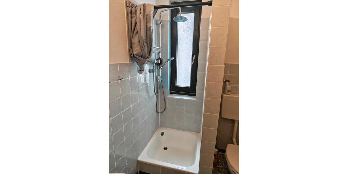 Etagenwohnung Düsseldorf Stadtbezirk 3 - 1 Zimmer, 29 m&sup2;, 380&euro; | Angebot:25922831