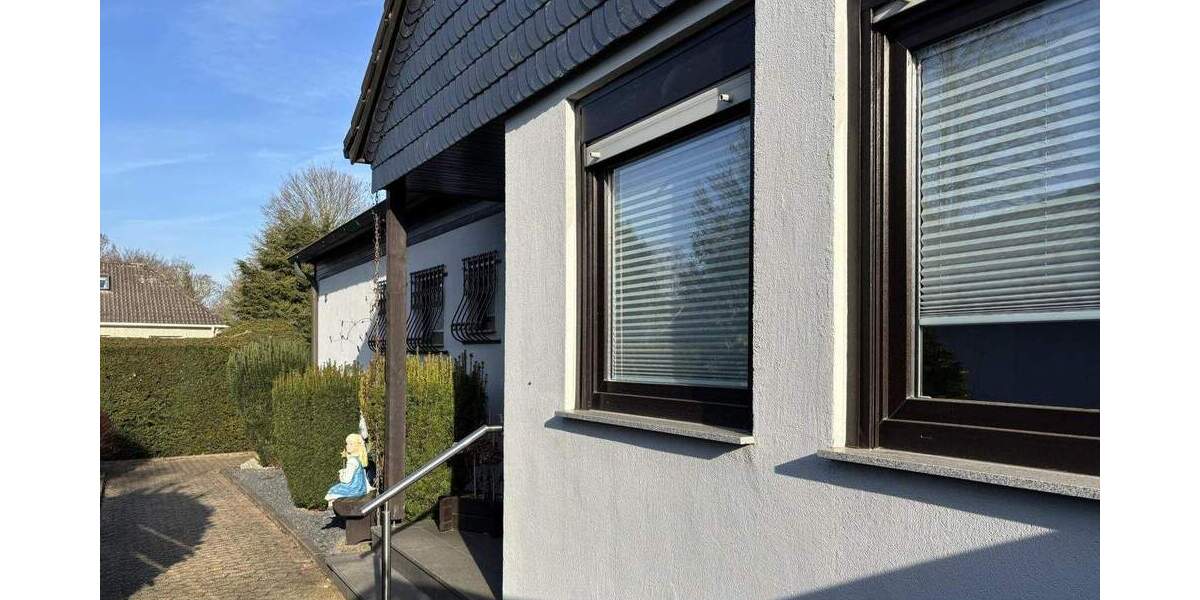 Einfamilienhaus Grefrath Oedt - 4 Zimmer, 107 m&sup2;, 335.000&euro; | Angebot:25693387