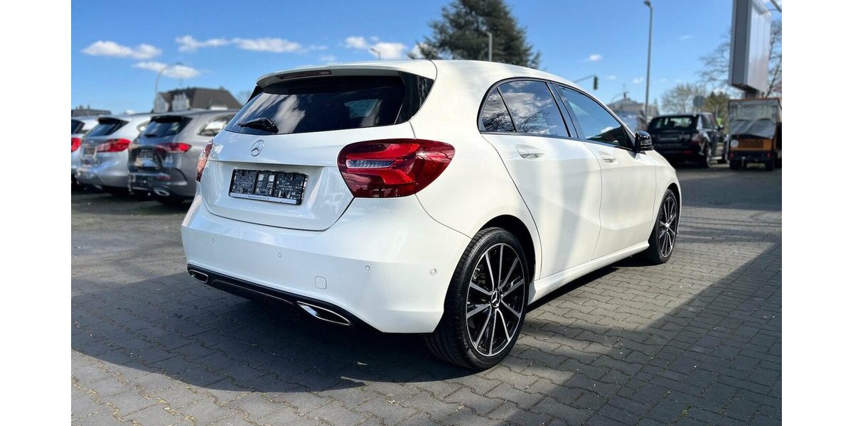 Mercedes-Benz A 220 CDI / AMG / Pano / Kamera / Navi / Euro6 195.000 km 16.390 &euro; Mönchengladbach 41066