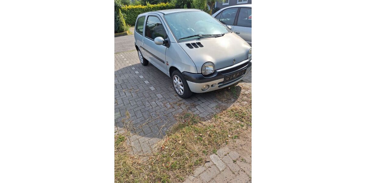 Renault Twingo 115.269 km 1.100 &euro; Moers 47445