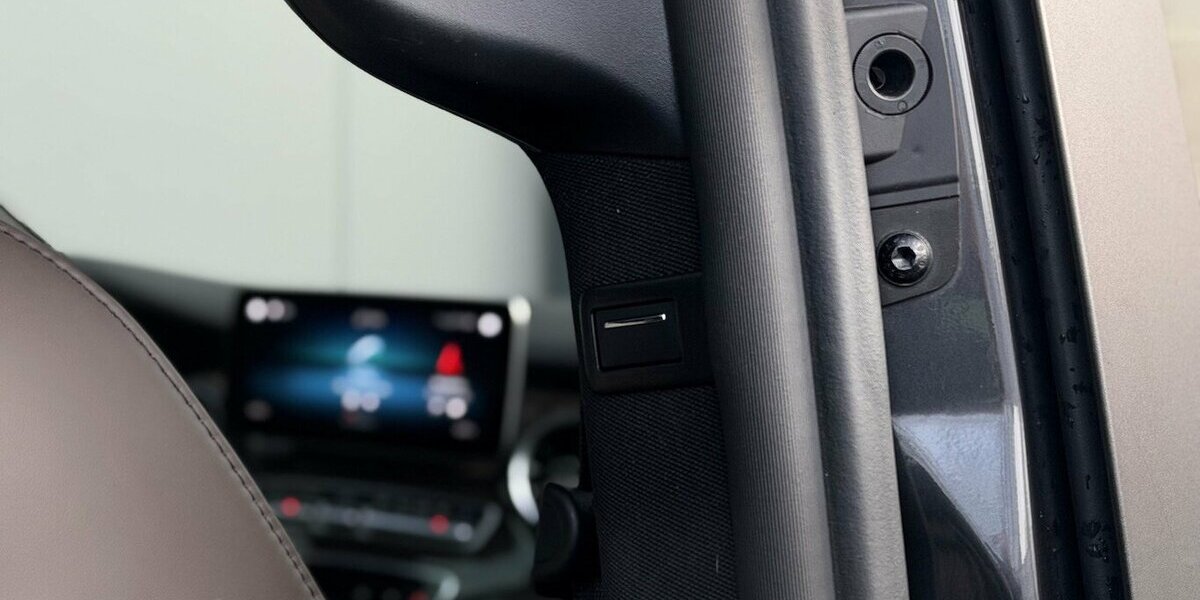 Mercedes-Benz V 300 d lang /4matic/ AMG / 8 Sitze/Pano/ El.tür 55.000 km 59.900 &euro; Mönchengladbach 41066