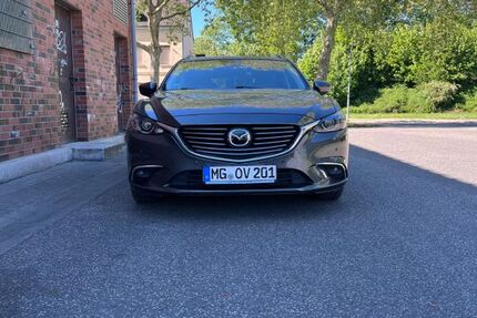 Mazda 6 246.322 km 7.800 &euro; Mönchengladbach 41063
