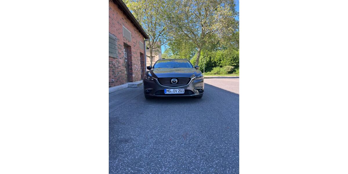 Mazda 6 246.322 km 7.800 &euro; Mönchengladbach 41063