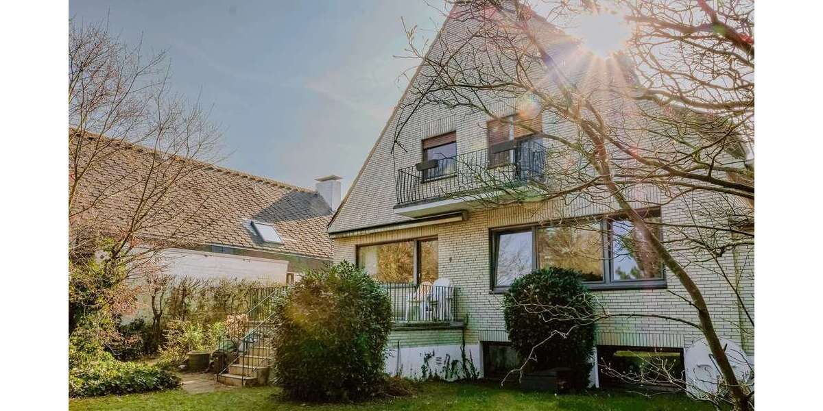 Einfamilienhaus Düsseldorf Stadtbezirk 5 - 9 Zimmer, 264 m&sup2;, 1.100.000&euro; | Angebot:27095161