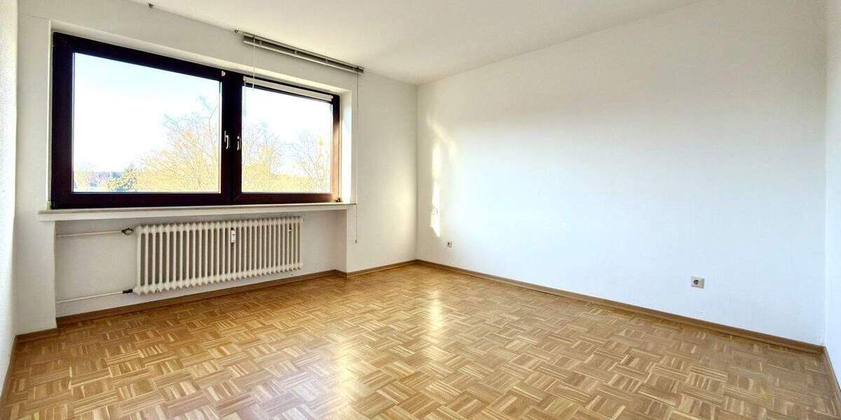 Etagenwohnung Krefeld Stadtmitte - 3 Zimmer, 75 m&sup2;, 650&euro; | Angebot:25689242