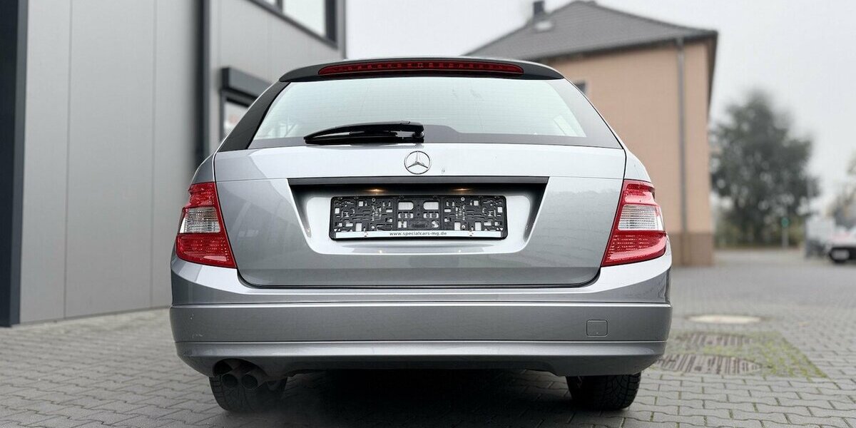 Mercedes-Benz C 180 T Kompressor / 50TKm / el. FH / 1. Hand 50.000 km 11.490 &euro; Mönchengladbach 41066