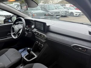 Dacia Sandero III 1.0 TCe ECO-G +Kamera+Panorama+LED+ 10.408 km 15.940 &euro; Meerbusch 40667