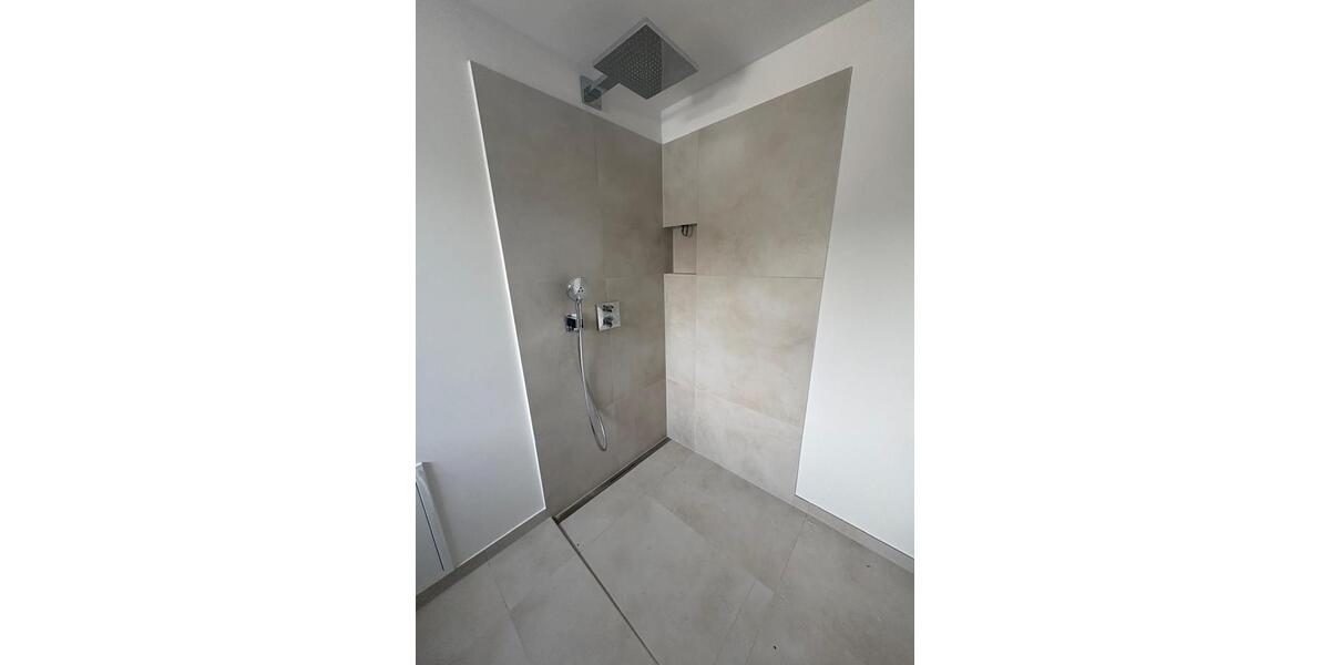 Reihenhaus Düsseldorf Stadtbezirk 5 - 5 Zimmer, 158 m&sup2;, 3.202&euro; | Angebot:27615762