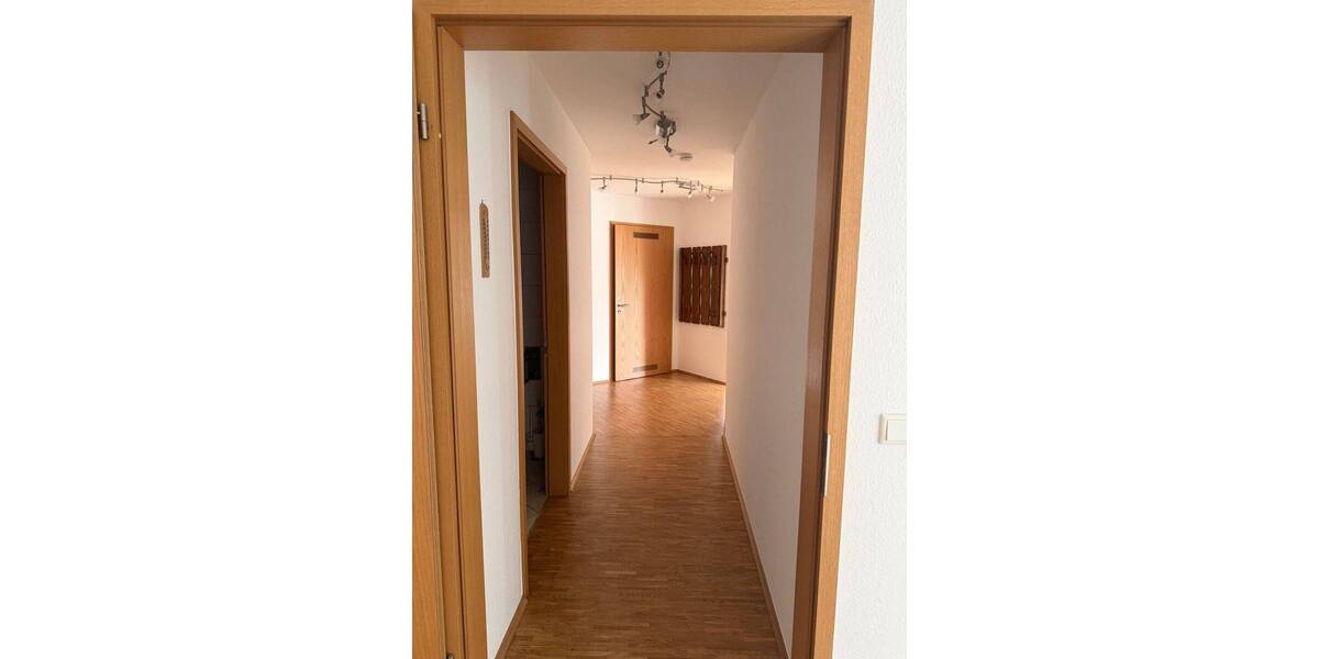 Etagenwohnung Duisburg Neudorf-Süd - 2 Zimmer, 72 m&sup2;, 730&euro; | Angebot:26834217