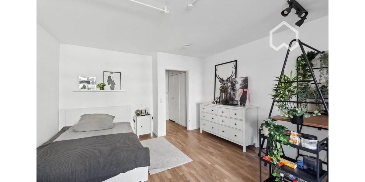 Etagenwohnung Düsseldorf Derendorf - 1 Zimmer, 30 m&sup2;, 1.200&euro; | Angebot:25943727
