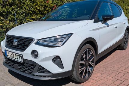 Seat Arona 61.991 km 14.200 &euro; Moers 47443