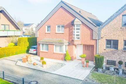 Haus Neukirchen-Vluyn Vluyn - 6 Zimmer, 182 m&sup2;, 569.000&euro; | Angebot:25088952