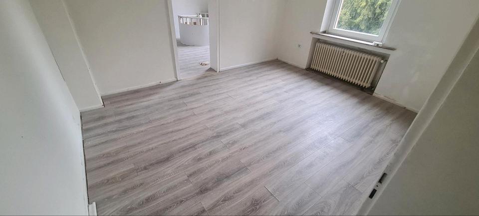 Maisonettenwohnung Duisburg Mittelmeiderich - 3 Zimmer, 75 m&sup2;, 900&euro; | Angebot:25994187