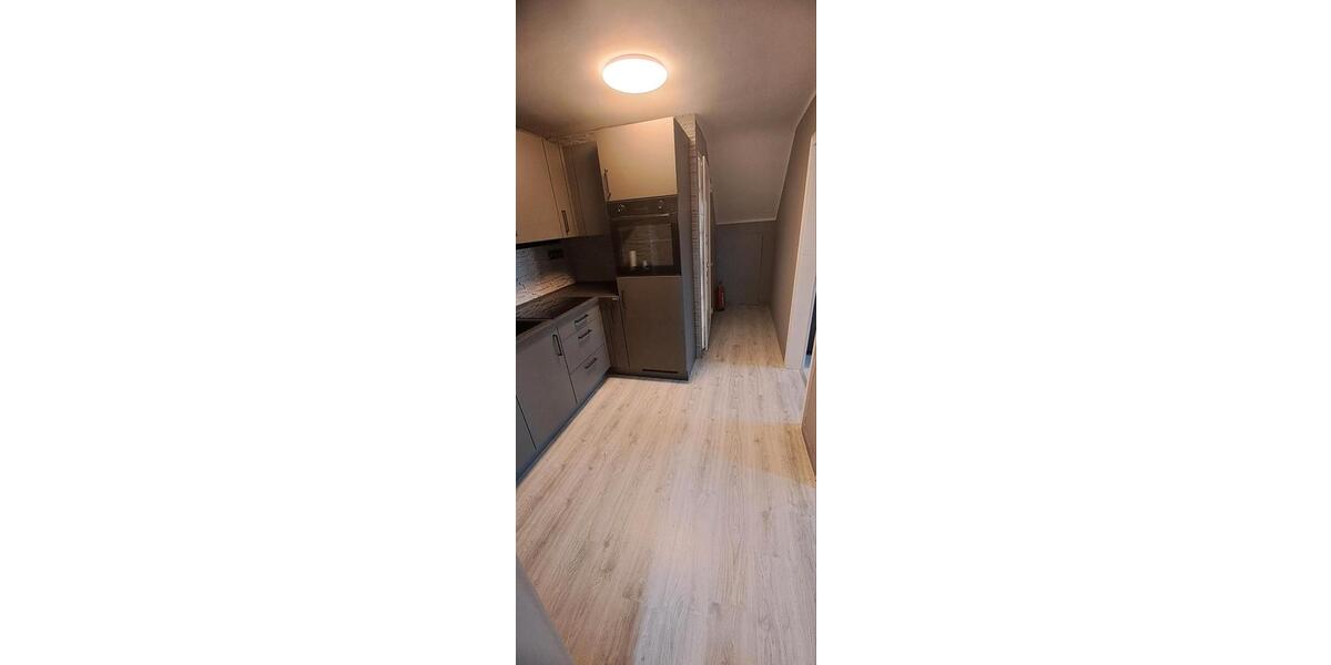 Dachgeschoßwohnung Bedburg - 2 Zimmer, 45 m&sup2;, 600&euro; | Angebot:26675474