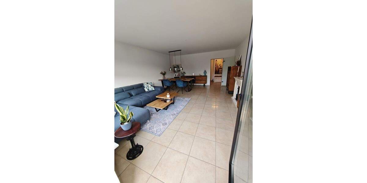 Etagenwohnung Kaarst Büttgen - 4 Zimmer, 101 m&sup2;, 385.000&euro; | Angebot:25731391