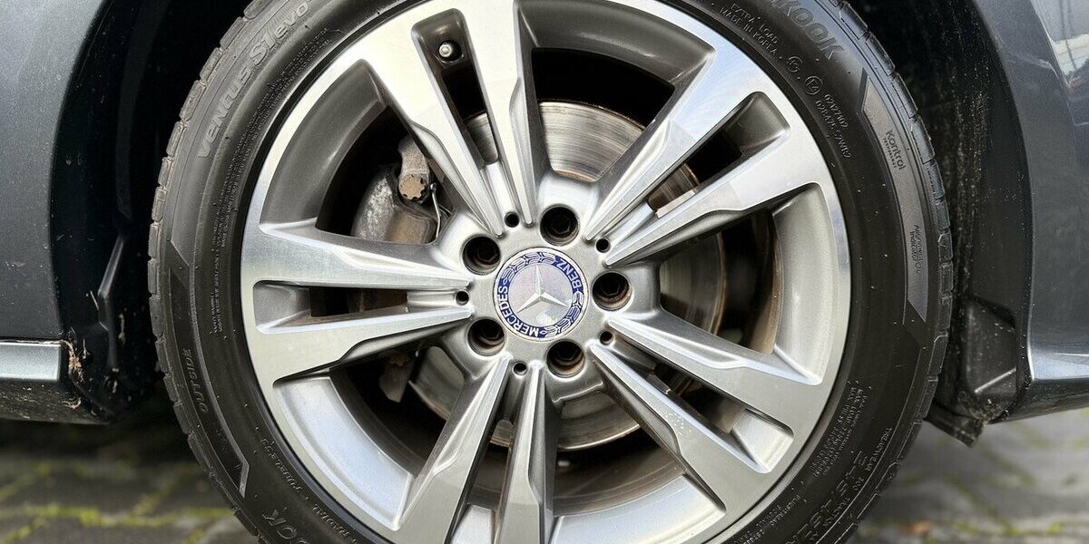 Mercedes-Benz E 350 d/ PANO / Kamera / Leder / Navi / EURO 6 100.000 km 22.290 &euro; Mönchengladbach 41066