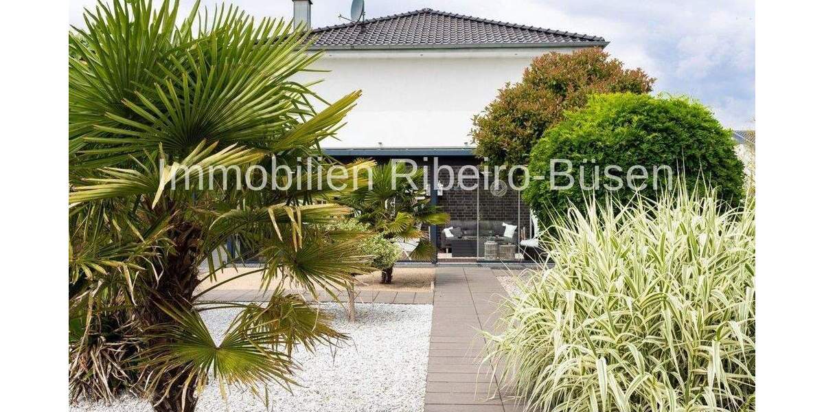 Einfamilienhaus Mönchengladbach / Bettrath-Hoven Bettrath - 5 Zimmer, 175 m&sup2;, 945.000&euro; | Angebot:25698225