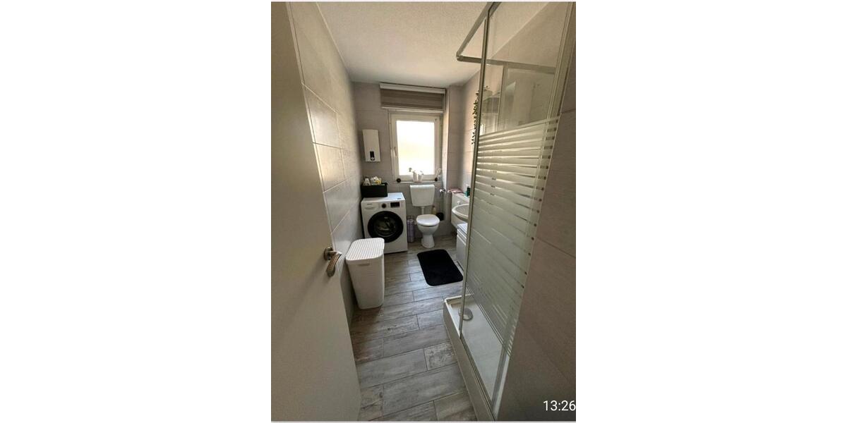 Etagenwohnung Duisburg Rheinhausen - 2 Zimmer, 64 m&sup2;, 590&euro; | Angebot:25907533