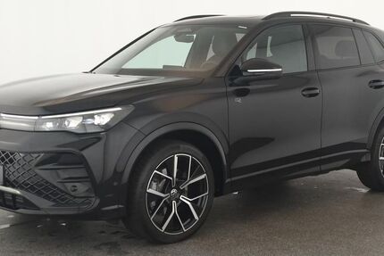 VW Tiguan 25.200 km 45.084 &euro; Düsseldorf 40233