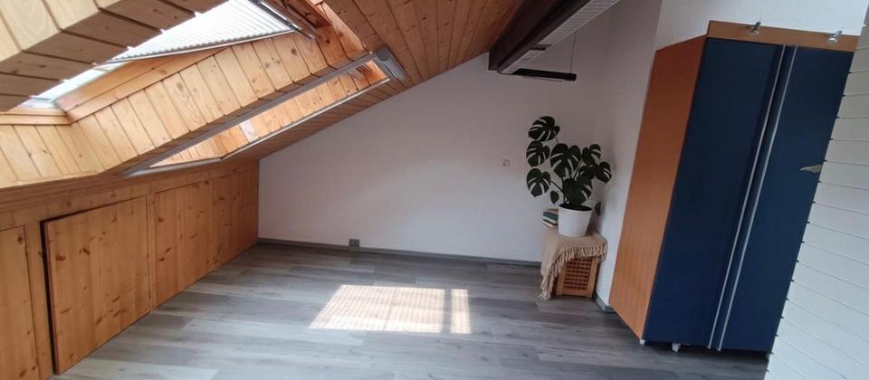 Dachgeschoßwohnung Düsseldorf Stadtbezirk 8 - 1 Zimmer, 50 m&sup2;, 680&euro; | Angebot:24741360