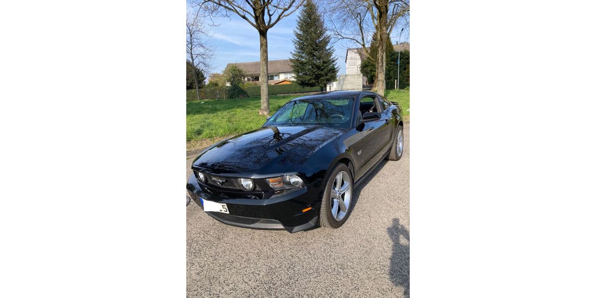 Ford Mustang 113.000 km 21.950 &euro; Kaarst 41564