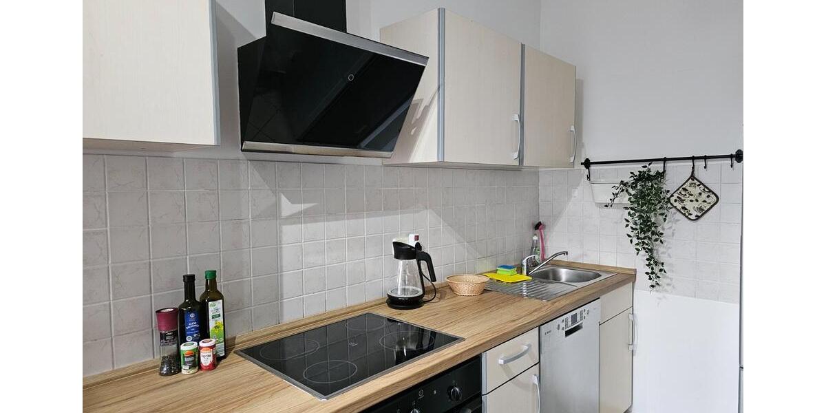 Etagenwohnung Duisburg Mittelmeiderich - 2 Zimmer, 55 m&sup2;, 980&euro; | Angebot:25796056