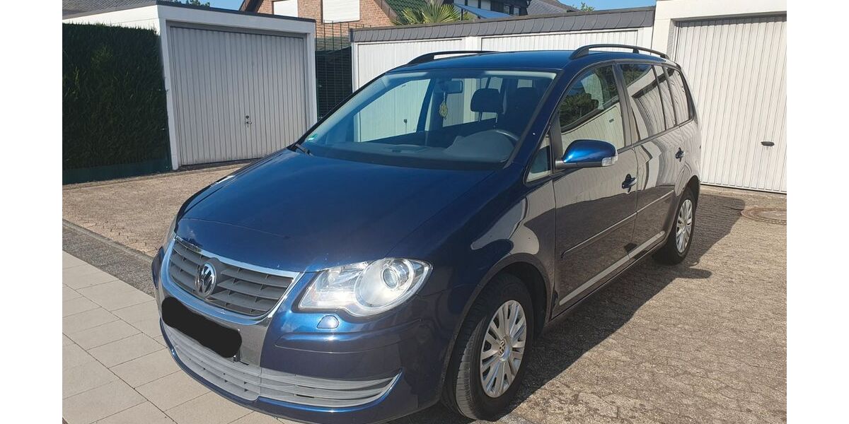 VW Touran 173.000 km 1.900 &euro; Grevenbroich 41515