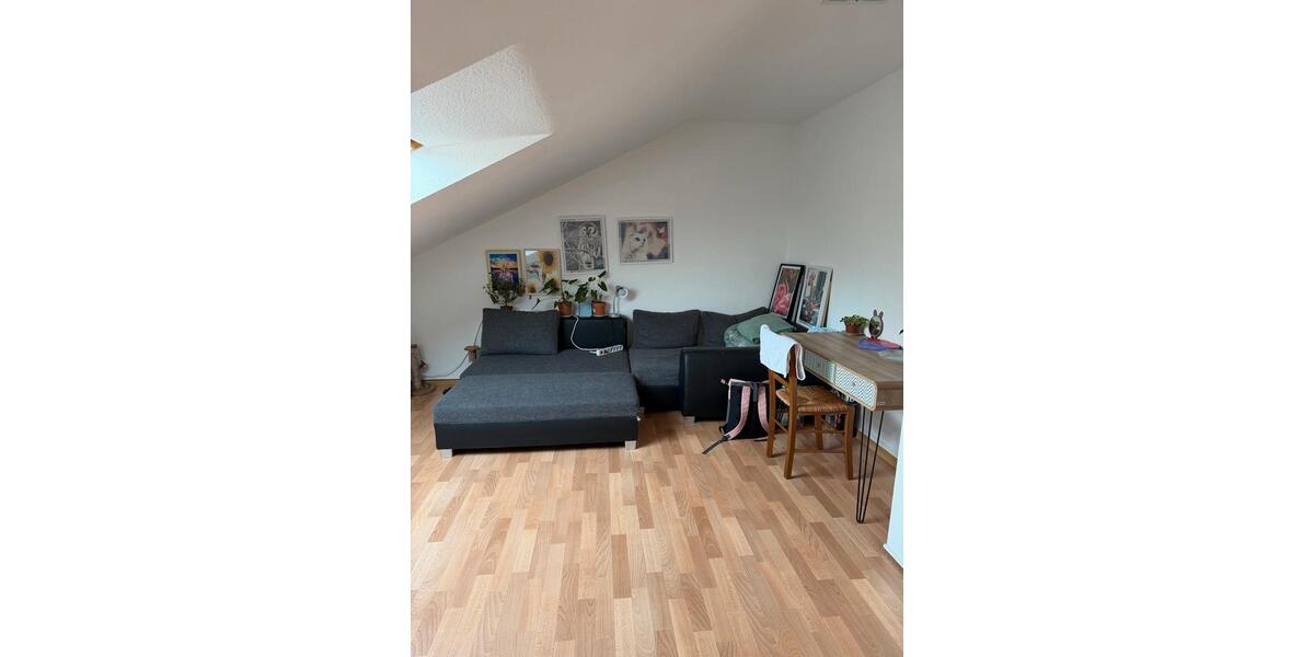 Dachgeschoßwohnung Erkelenz - 3 Zimmer, 52 m&sup2;, 480&euro; | Angebot:25541313