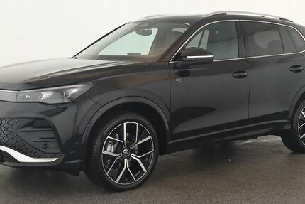 VW Tiguan 8.900 km 47.284 &euro; Düsseldorf 40233