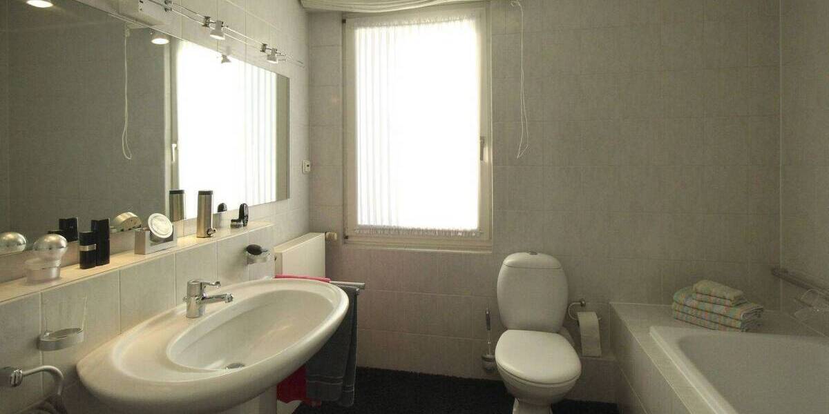 Einfamilienhaus Moers Hülsdonk - 5 Zimmer, 345.000&euro; | Angebot:26037206