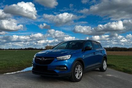 Opel Grandland (X) 51.000 km 13.900 &euro; Niederkrüchten 41372